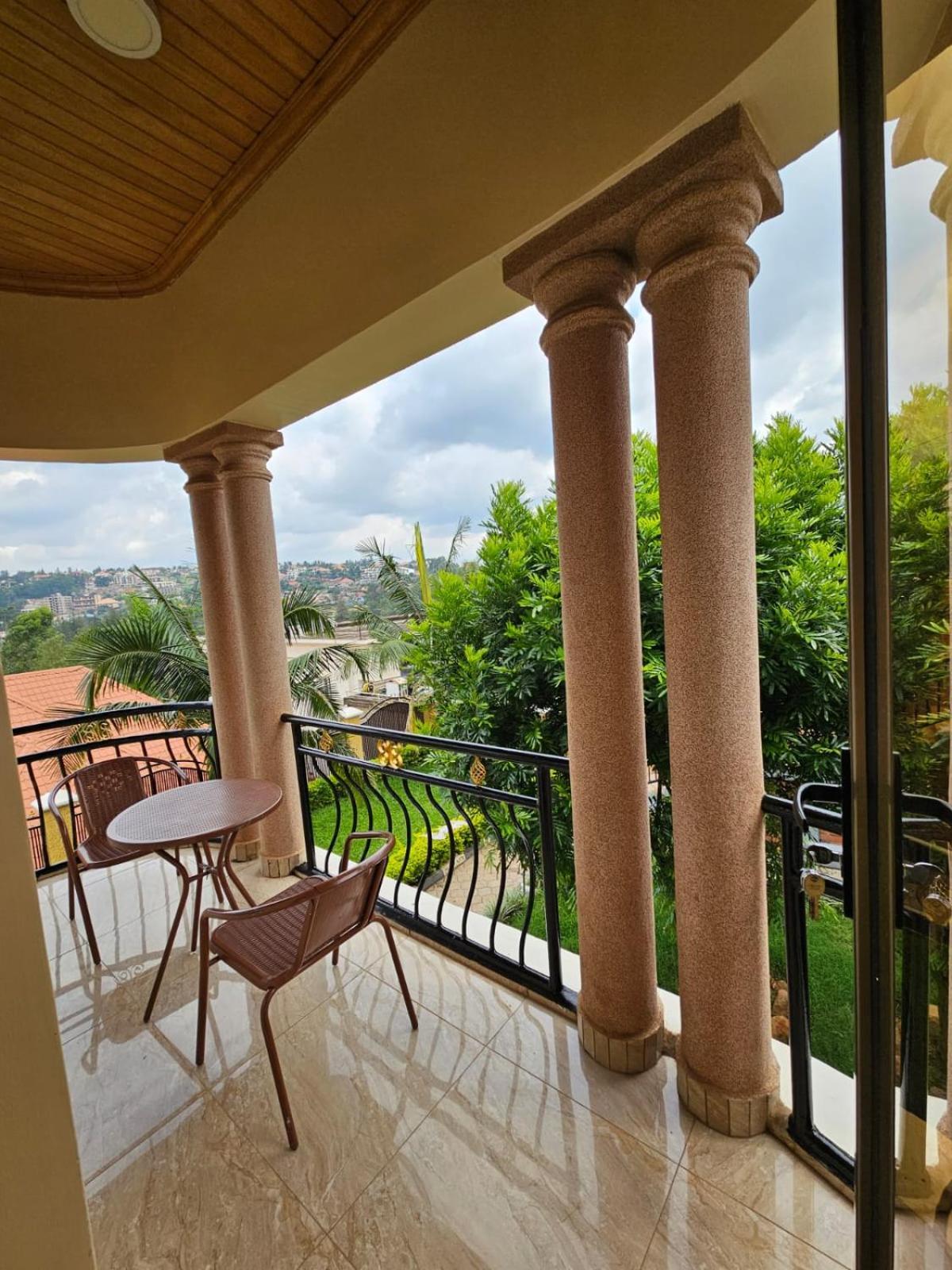 Petra Homes Кигали Экстерьер фото